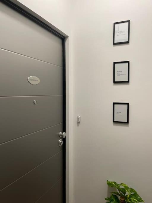 Nel Quartiere Bayres Suite Completamente Rinnovata Mailand Exterior foto